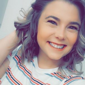 Meet your Posher, Lauryn